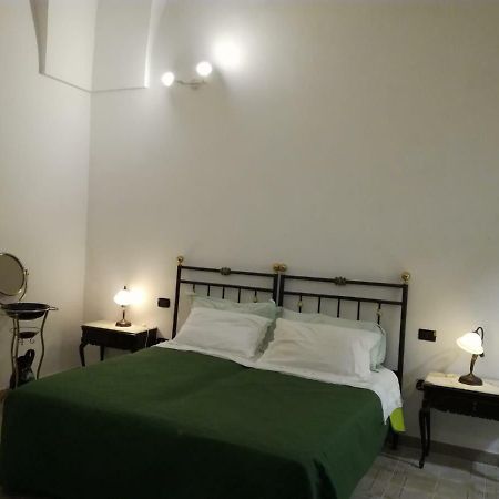 La Casa Di Mela Lägenhet Leverano Exteriör bild