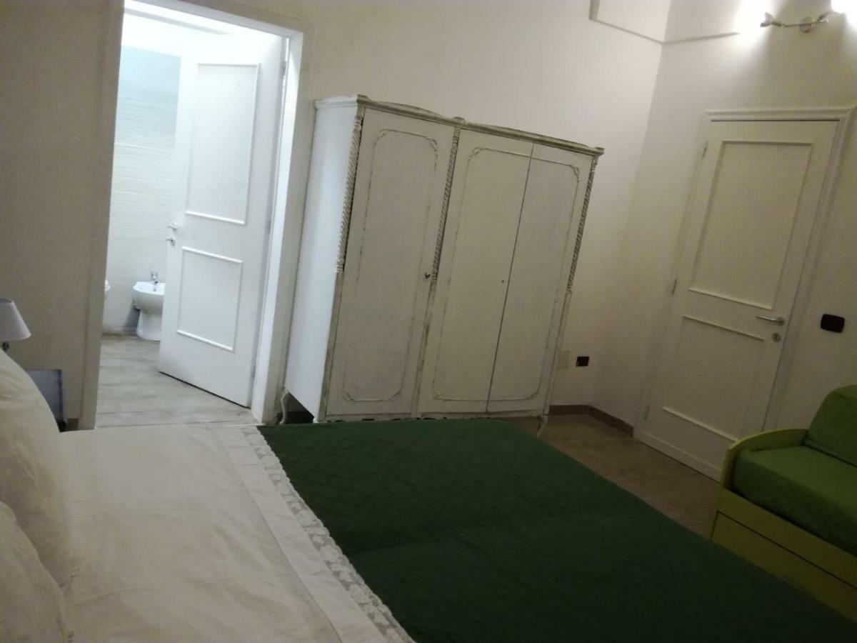 La Casa Di Mela Lägenhet Leverano Exteriör bild